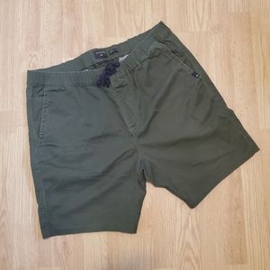 Quiksilver Chino Shorts in Army Green
